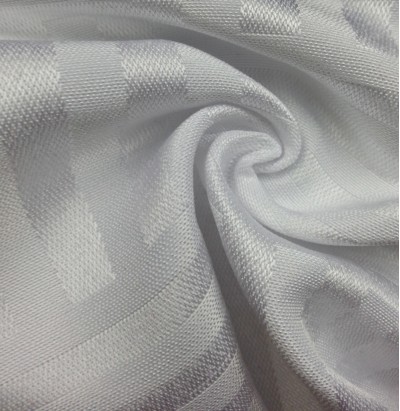 TB-FDN  提花桌布  枱布 100％滌  橫豎條紋-白色 橫間紋 45度照